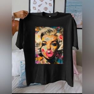 Pop Art Marilyn Graphic Tee in Black